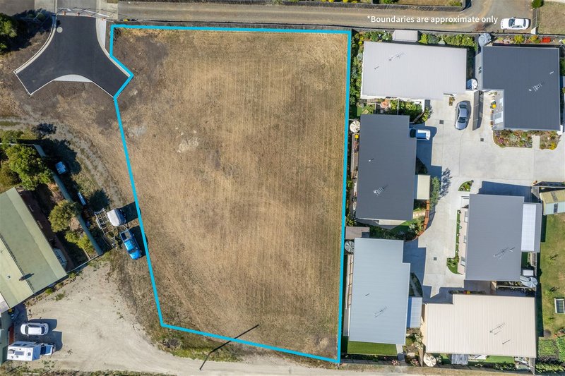 Photo - 24 Torquay Drive, Sorell TAS 7172 - Image 3