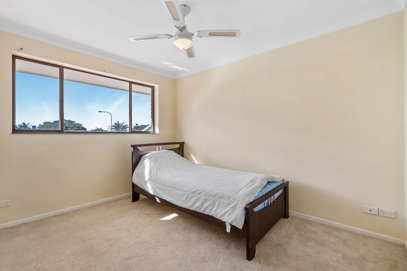 Photo - 24 Tosti Street, Sorrento QLD 4217 - Image 14