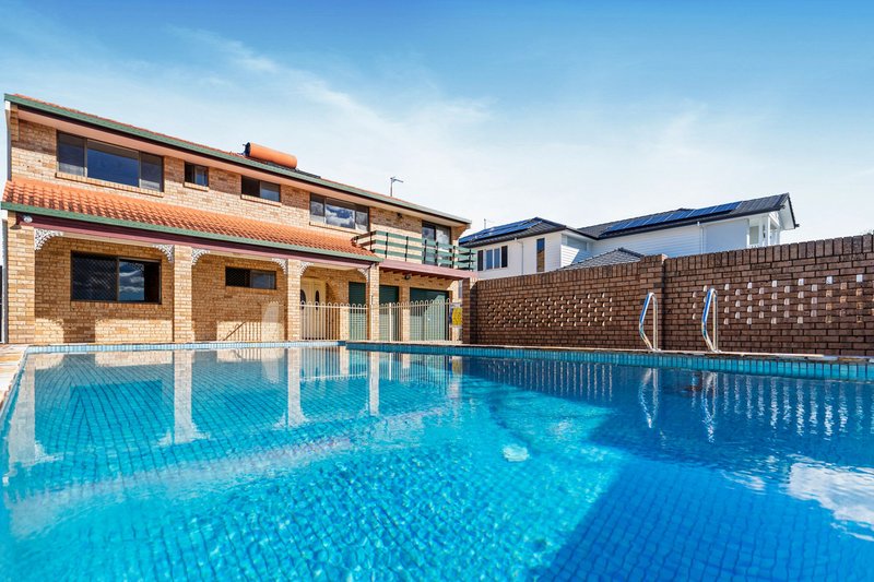 Photo - 24 Tosti Street, Sorrento QLD 4217 - Image 23