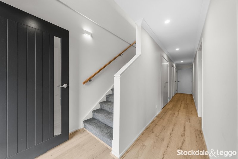 Photo - 24 Tottori Road, Truganina VIC 3029 - Image 6