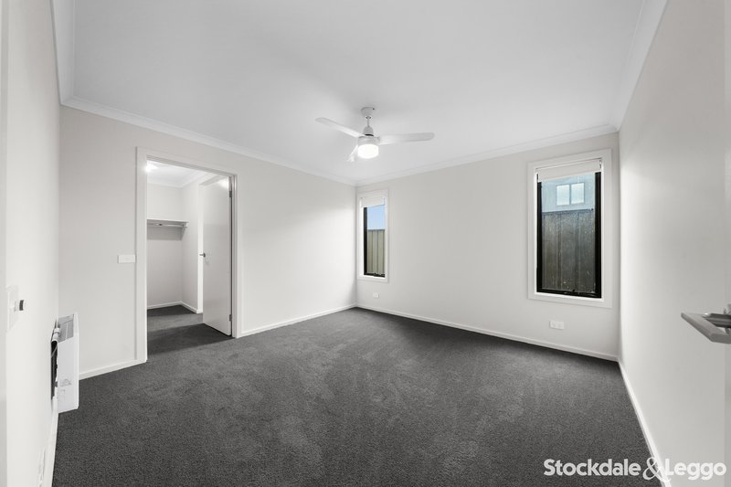 Photo - 24 Tottori Road, Truganina VIC 3029 - Image 9