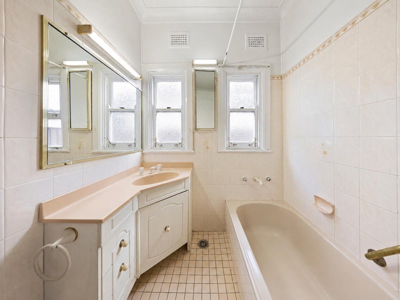 Photo - 24 Trafalgar Street, Belmore NSW 2192 - Image 9