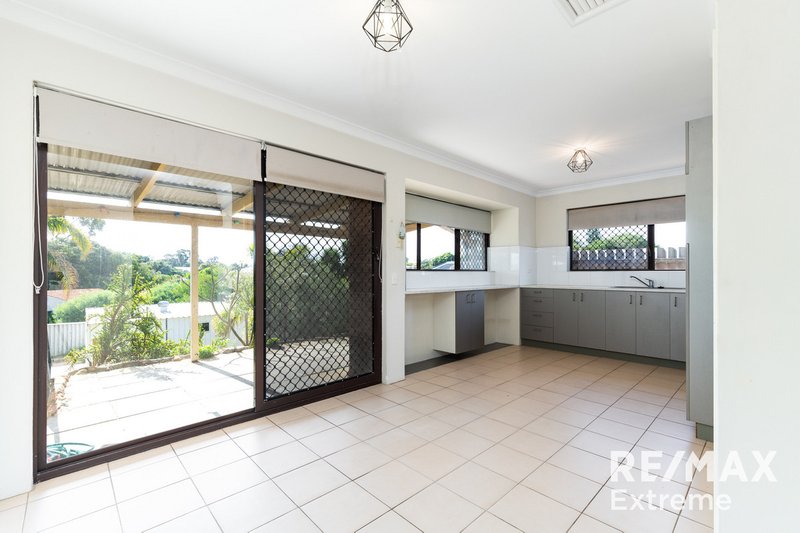 Photo - 24 Transit Way , Mullaloo WA 6027 - Image 6