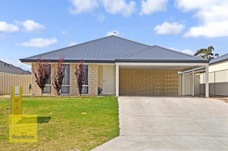 24 Trio Crescent, Mckail WA 6330