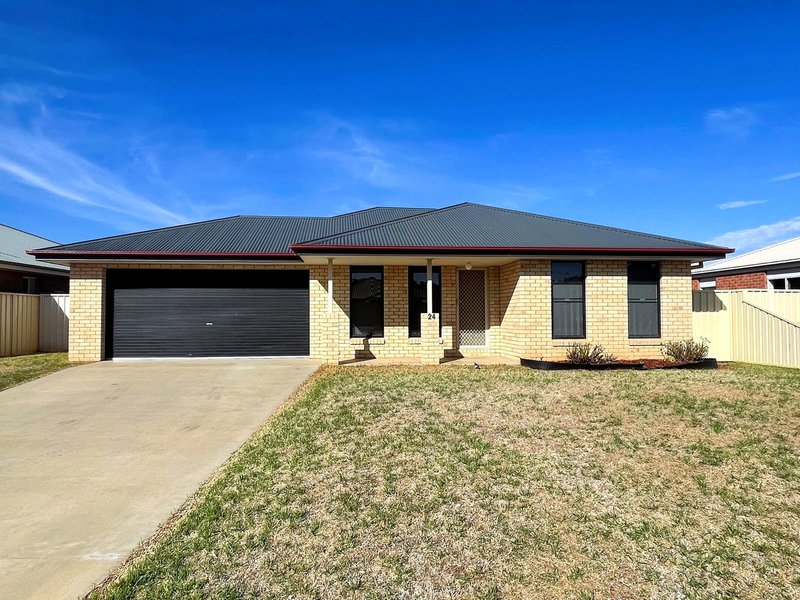 24 Tucker Street, Griffith NSW 2680