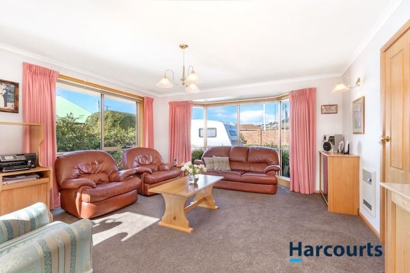 Photo - 24 Tugrah Road, Stony Rise TAS 7310 - Image 5