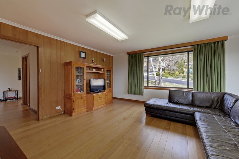 Photo - 24 Turnbull Crescent, Rosetta TAS 7010 - Image 10