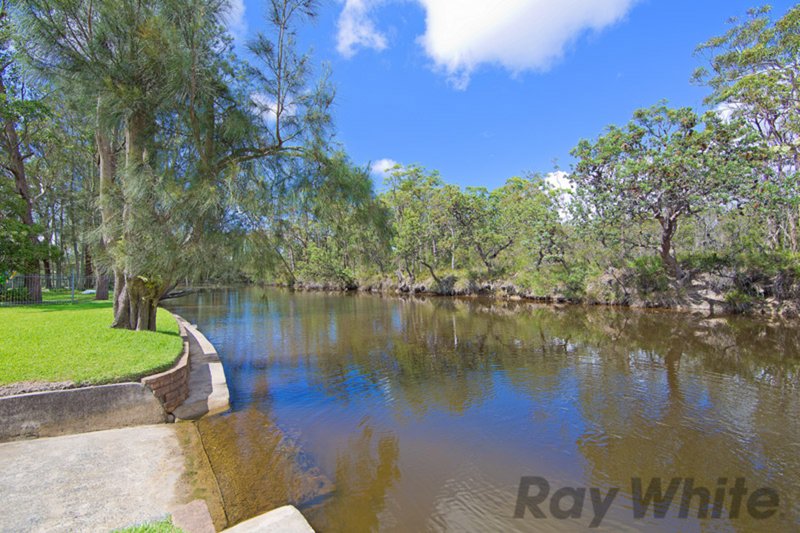 Photo - 24 Turner Close, Blue Haven NSW 2262 - Image 3