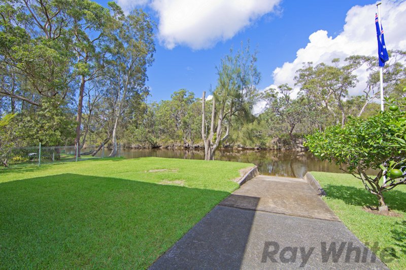 Photo - 24 Turner Close, Blue Haven NSW 2262 - Image 5