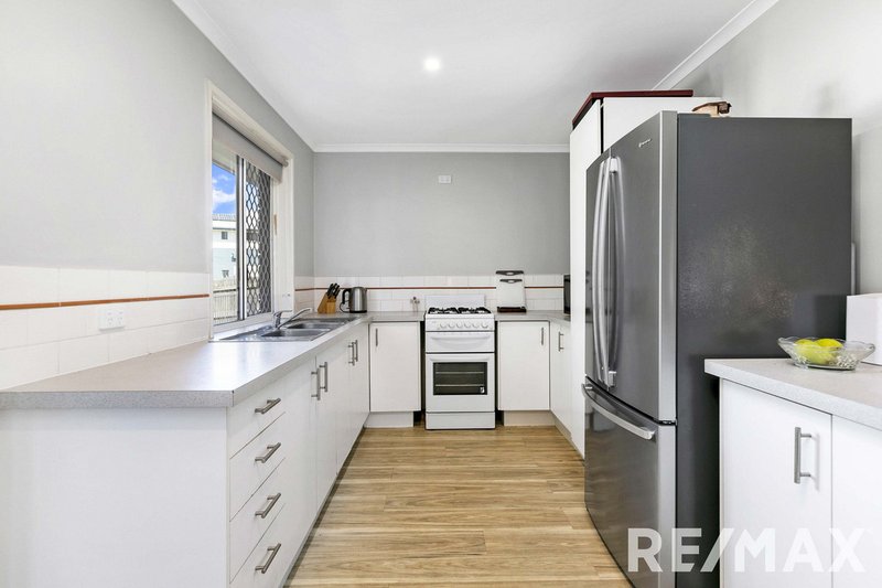 Photo - 24 Turnstone Boulevard, River Heads QLD 4655 - Image 3