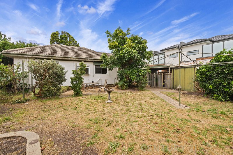 Photo - 24 Union Grove, Springvale VIC 3171 - Image 12