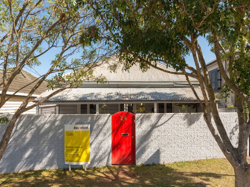 Photo - 24 Upper Cairns Terrace, Paddington QLD 4064 - Image 4