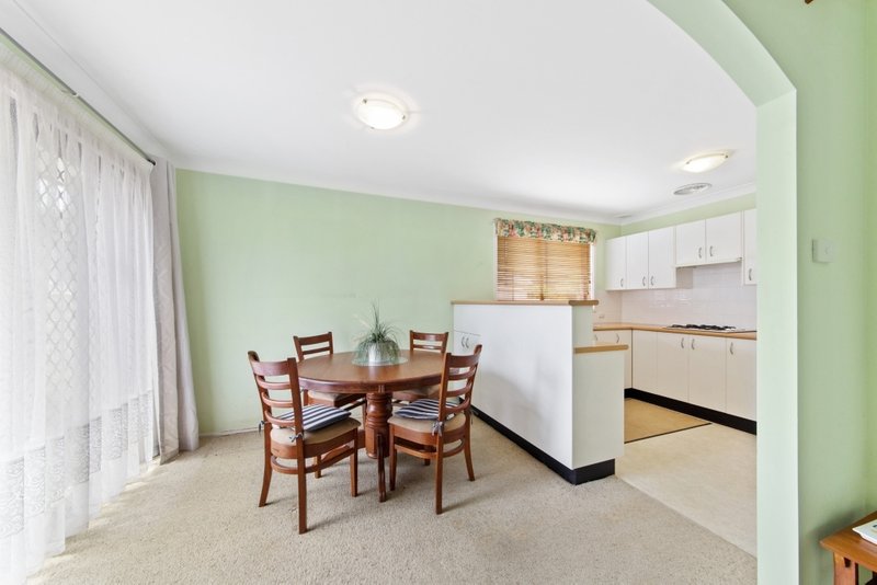 Photo - 24 Uratta Street, West Gosford NSW 2250 - Image 5