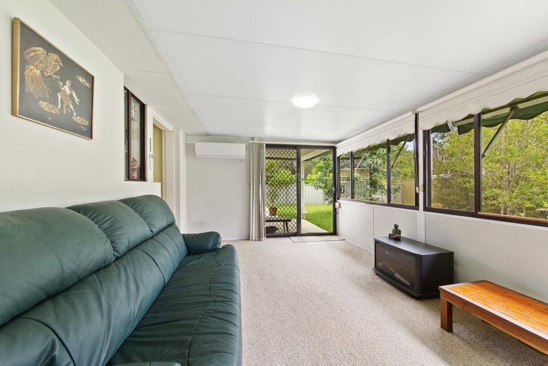 Photo - 24 Uratta Street, West Gosford NSW 2250 - Image 6