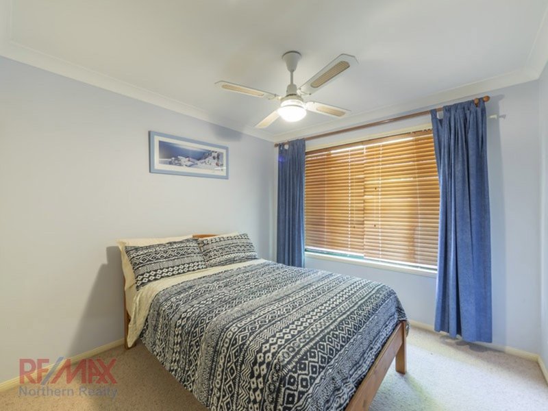 Photo - 24 Valencia Court, Eatons Hill QLD 4037 - Image 9