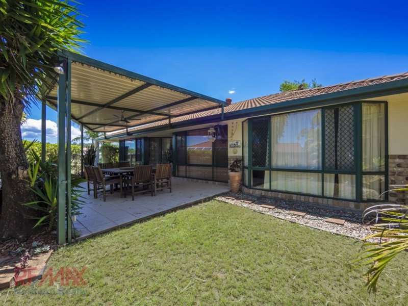 Photo - 24 Valencia Court, Eatons Hill QLD 4037 - Image 13