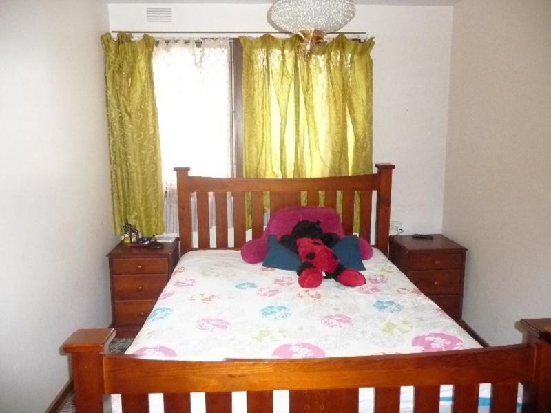 Photo - 24 Valerie Street, Taree NSW 2430 - Image 8