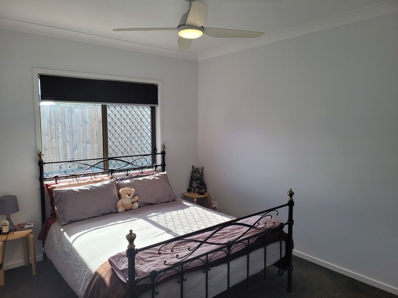 Photo - 24 Vassallo Drive, Rosewood QLD 4340 - Image 12