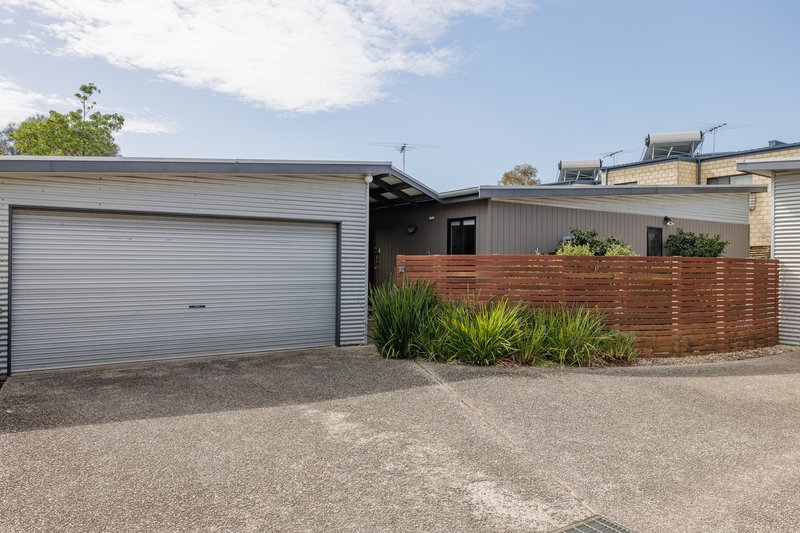 Photo - 2/4 Vaughan Street, Cowes VIC 3922 - Image 5