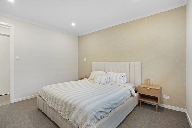Photo - 24 Verdello Drive, Angle Vale SA 5117 - Image 3