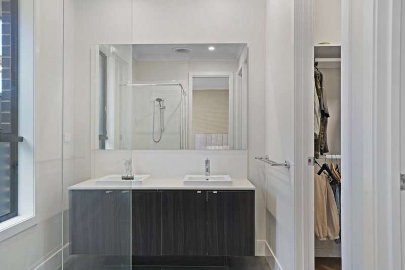 Photo - 24 Verdello Drive, Angle Vale SA 5117 - Image 4