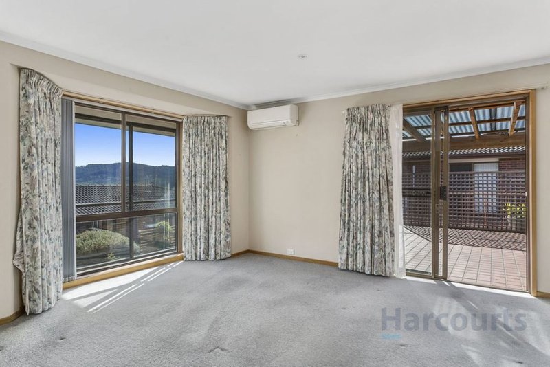 Photo - 24 Village Drive, Kingston TAS 7050 - Image 4