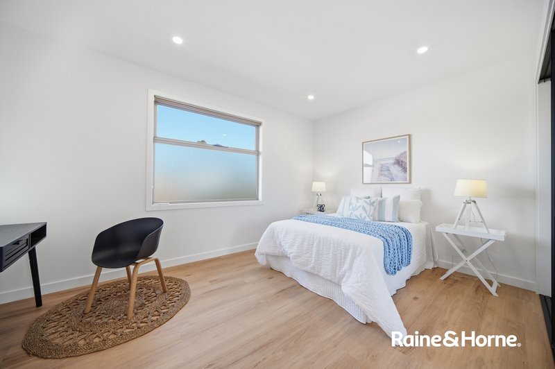 Photo - 2/4 Wales Street, Springvale VIC 3171 - Image 7