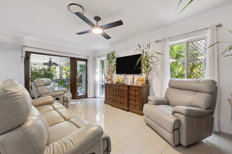 Photo - 24 Wallis Circuit, North Lakes QLD 4509 - Image 5
