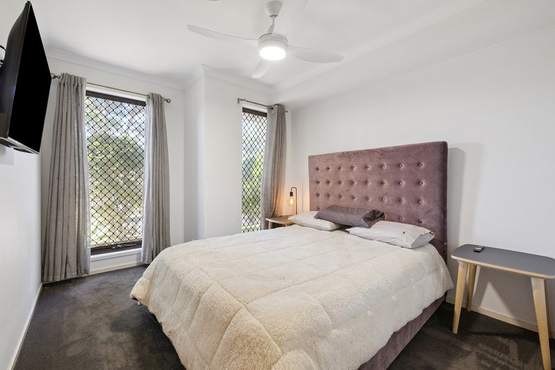 Photo - 24 Wallis Circuit, North Lakes QLD 4509 - Image 12
