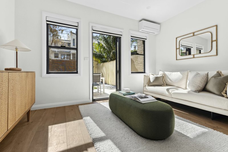 2/4 Walsh Avenue, Glebe NSW 2037