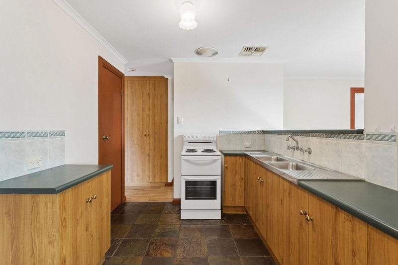 Photo - 24 Walter Grove, Gawler East SA 5118 - Image 7