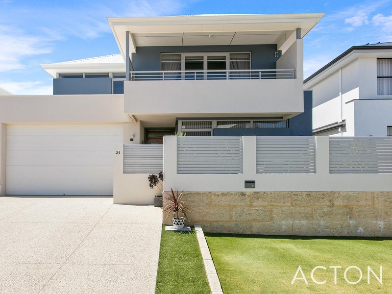 24 Wanstead Street, North Coogee WA 6163