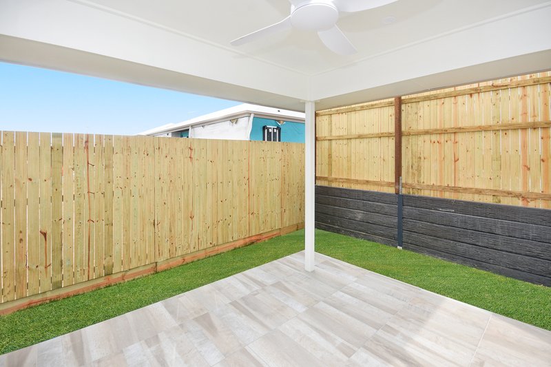 Photo - 24 Waratah Street, Narangba QLD 4504 - Image 12