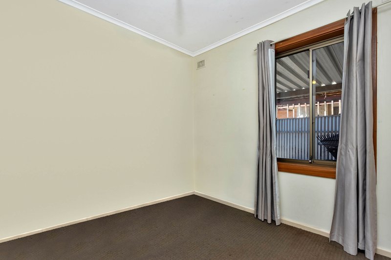 Photo - 24 Wasley Street, Elizabeth Downs SA 5113 - Image 2