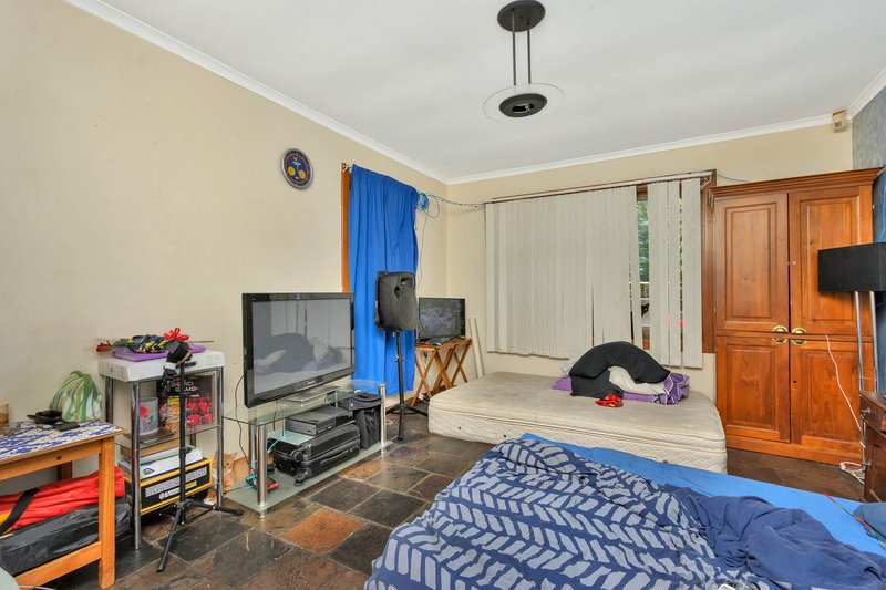 Photo - 24 Wasley Street, Elizabeth Downs SA 5113 - Image 6