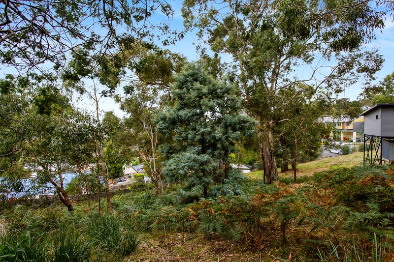 Photo - 24 Wassell Place, Lindisfarne TAS 7015 - Image 6