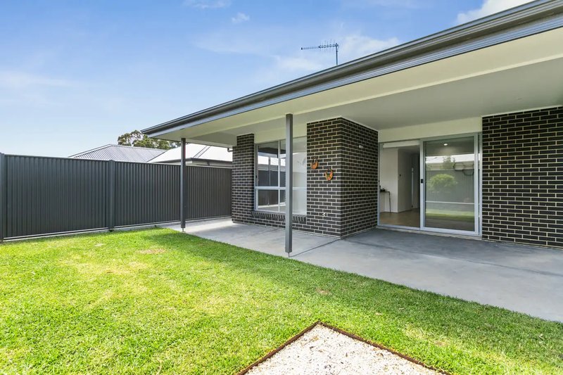 Photo - 24 Watson Way, Mount Barker SA 5251 - Image 10