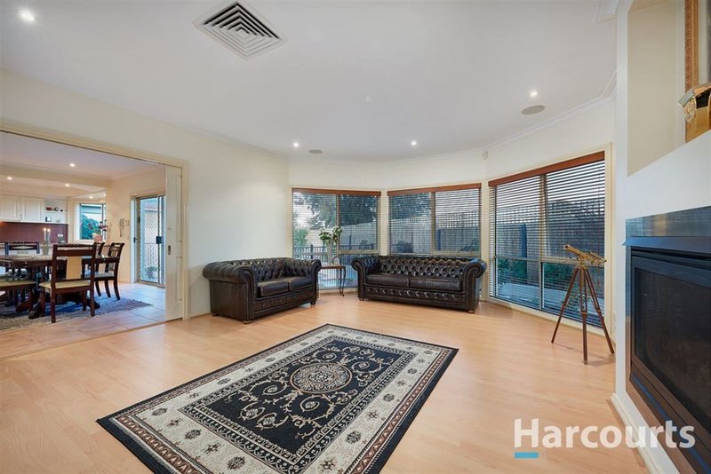 Photo - 24 Wattleview Rise, Scoresby VIC 3179 - Image 7