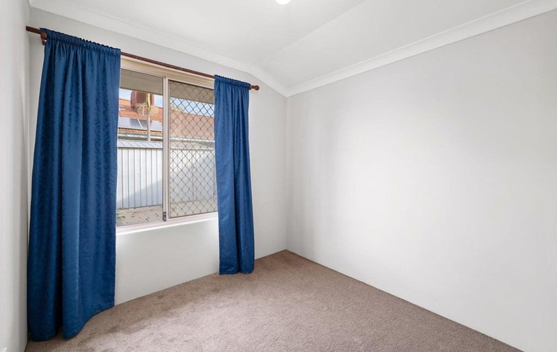 Photo - 24 Waxflower Bend, Huntingdale WA 6110 - Image 21