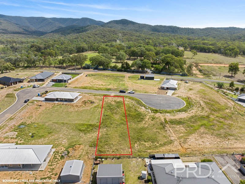 Photo - 24 Weeden Place, Tumut NSW 2720 - Image 2