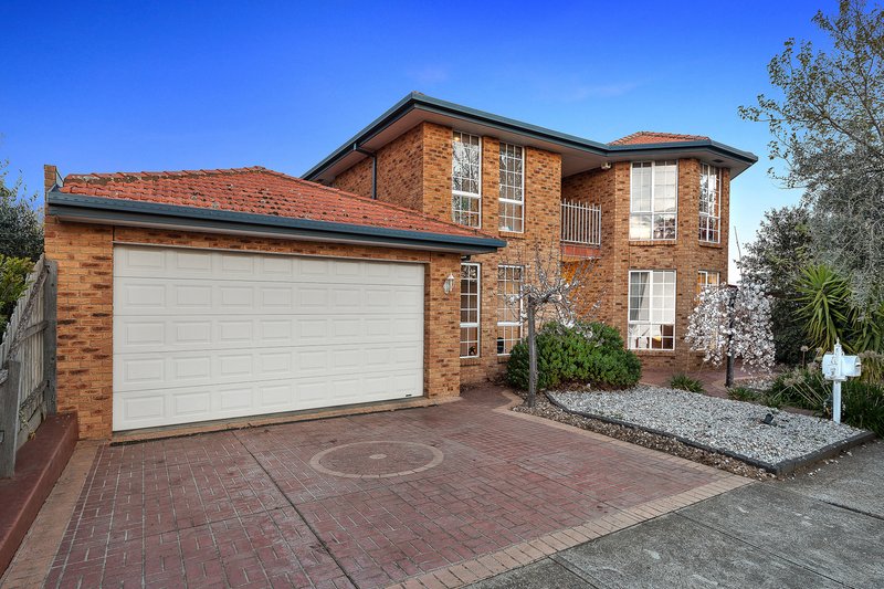 24 Wellington Drive, Hillside VIC 3037