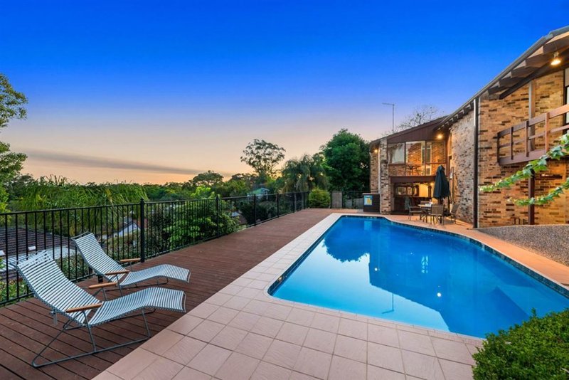 Photo - 24 Wentworth Avenue, North Rocks NSW 2151 - Image 9