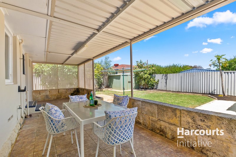 Photo - 24 Westbrook Way, Girrawheen WA 6064 - Image 20