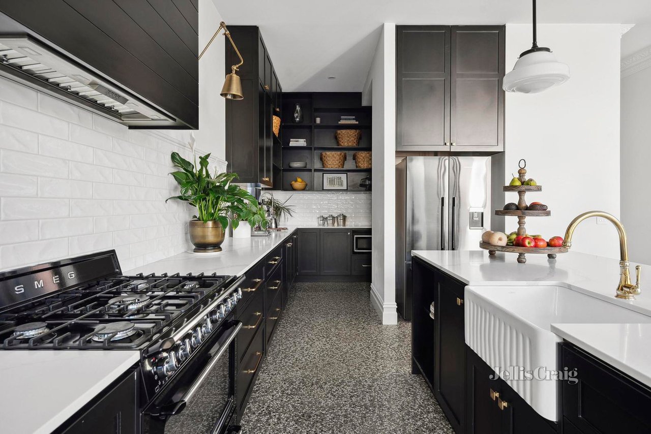 4-bedroom house at 24 Western Beach Road, Geelong, VIC 3220, Greater Geelong, Victoria