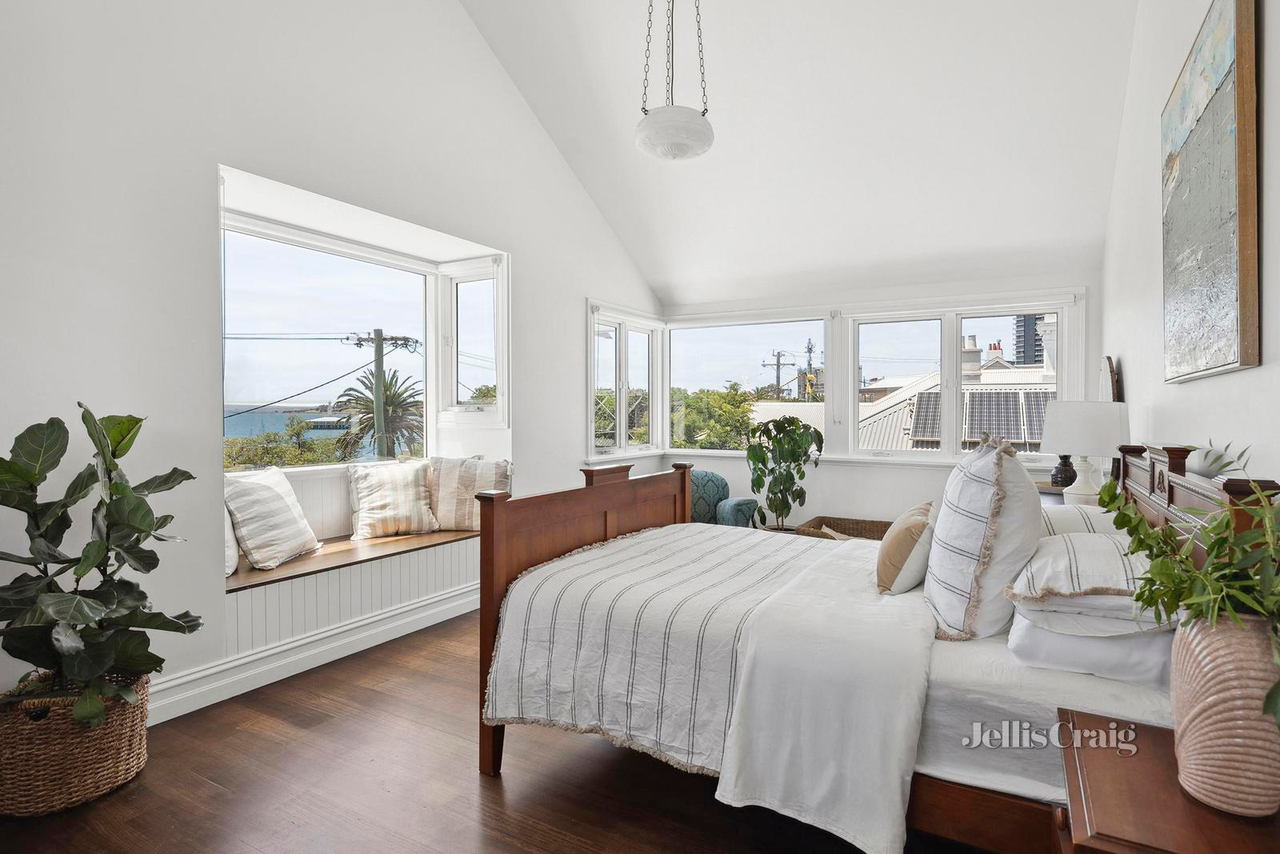 4-bedroom house at 24 Western Beach Road, Geelong, VIC 3220, Greater Geelong, Victoria