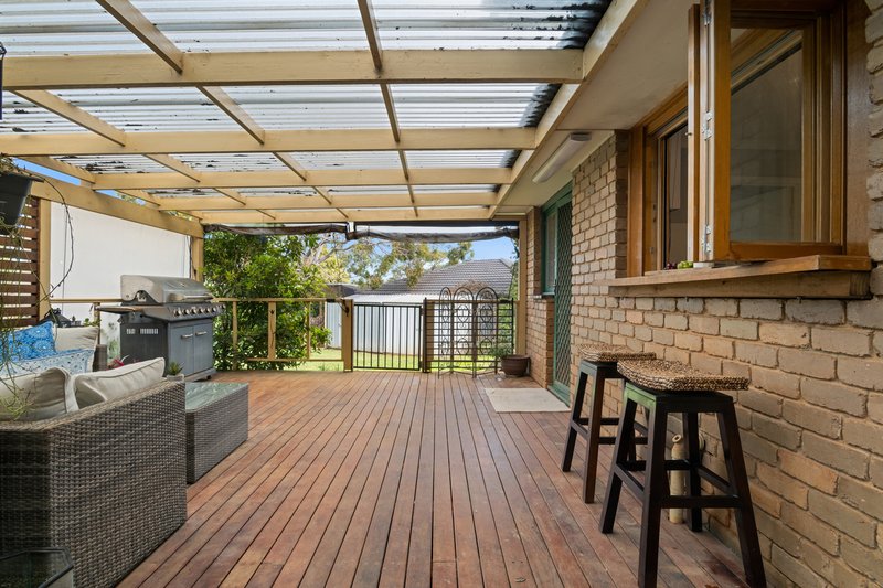 Photo - 24 Western Way, Mooroolbark VIC 3138 - Image 11