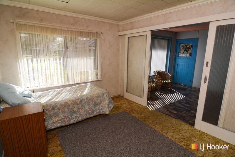 Photo - 24 Willes Street, Lithgow NSW 2790 - Image 7