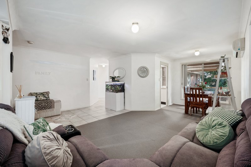 Photo - 24 William Campbell Avenue, Harrington Park NSW 2567 - Image 3