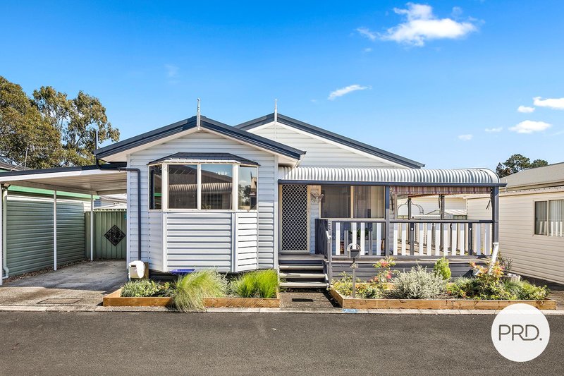 Photo - 24 Willow Tree Avenue, Kanahooka NSW 2530 - Image 1