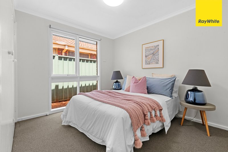 Photo - 24 Wills Road, Melton South VIC 3338 - Image 11